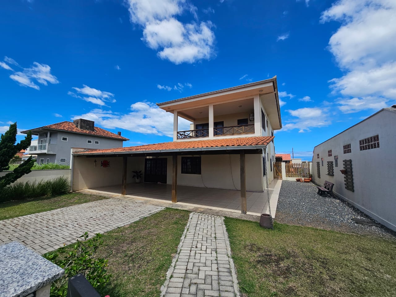 05WhatsApp Image 2025-11-08 at 14.06.27