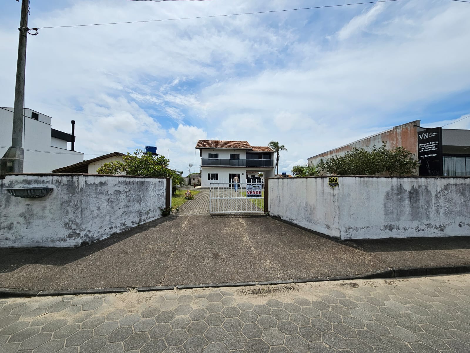 05WhatsApp Image 2025-11-15 at 13.45.31