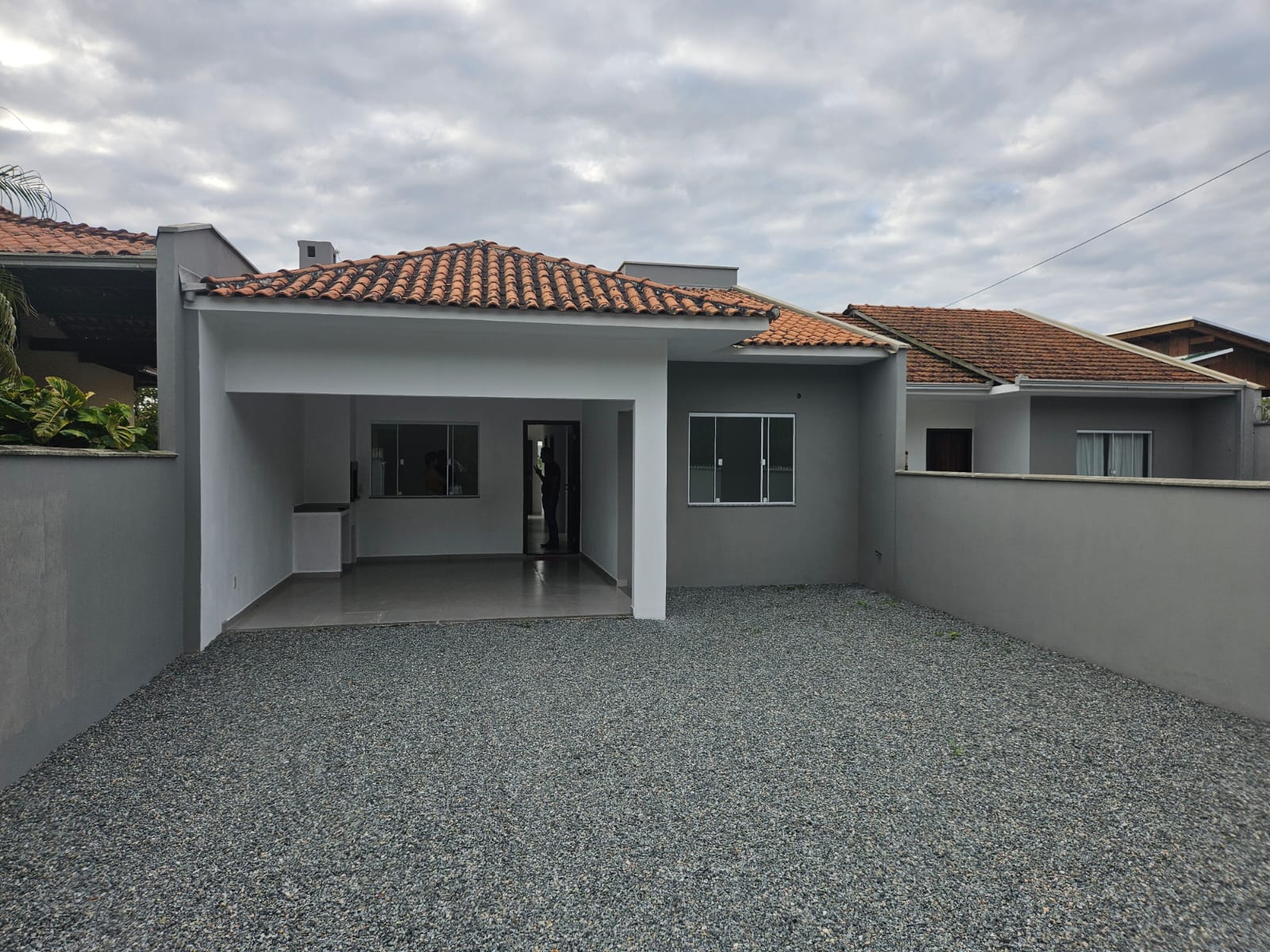 1WhatsApp Image 2025-11-27 at 17.18.11