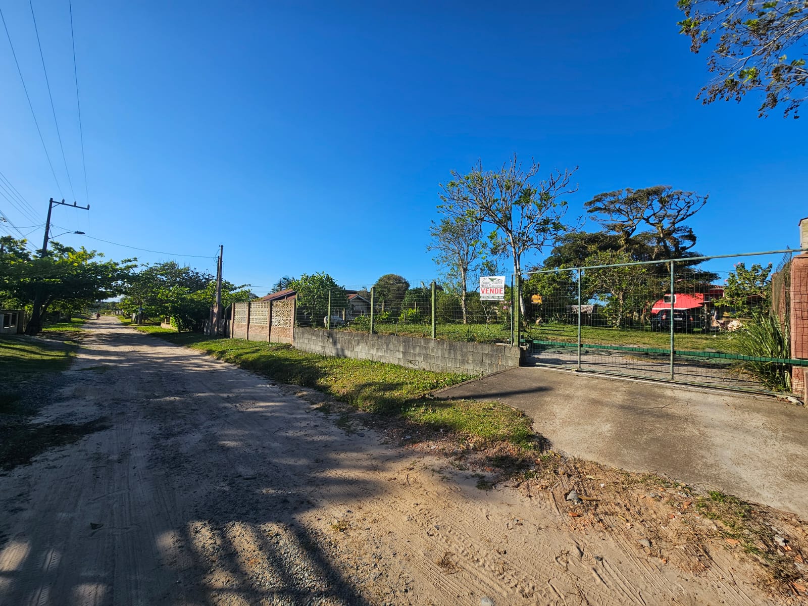 WhatsApp Image 2025-12-05 at 17.20.45 (1)