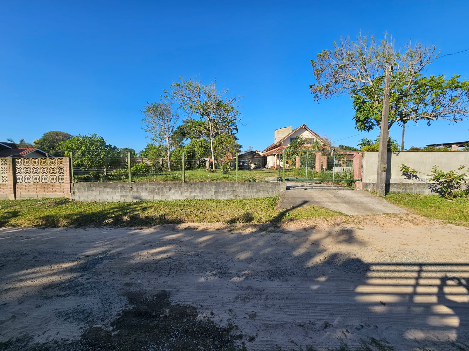 WhatsApp Image 2025-12-05 at 17.20.46 (2)